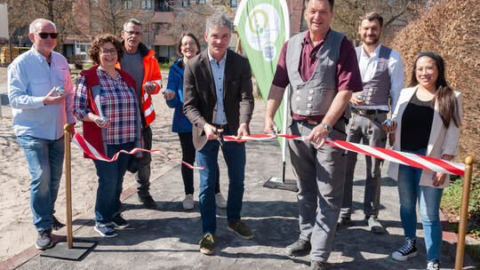 Im Beisein von Siggi Mayer, Christine Bauer, Tino Metzger (Bauhof Wiernsheim), Sonja Porth, Marcus Tittel, Sophie Schumm (Ordnun
