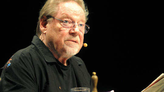 Jürgen von der Lippe begeisterte in Remchingen. Robin Daniel Frommer