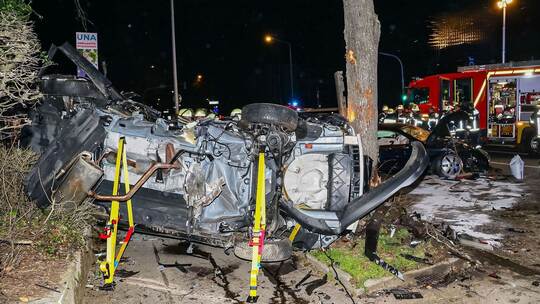 Schwerer Verkehrsunfall in Ludwigsburg - Zwei Tote Schwerer Verkehrsunfall in Ludwigsburg - Zwei Tote