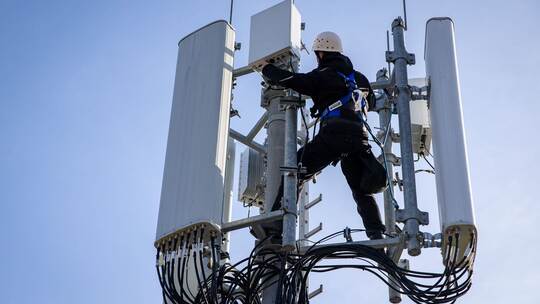 Qualitätsüberprüfung an Mobilfunkmast der Telekom