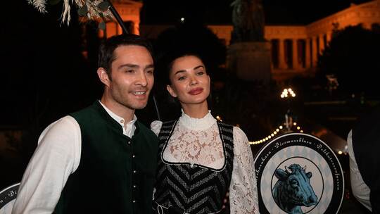 Ed Westwick und Amy Jackson Ed Westwick und Amy Jackson