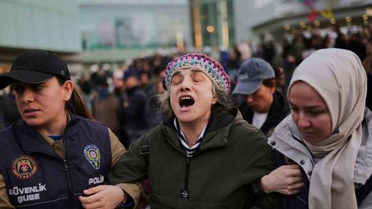 Proteste nach der Festnahme des Istanbuler Bürgermeisters