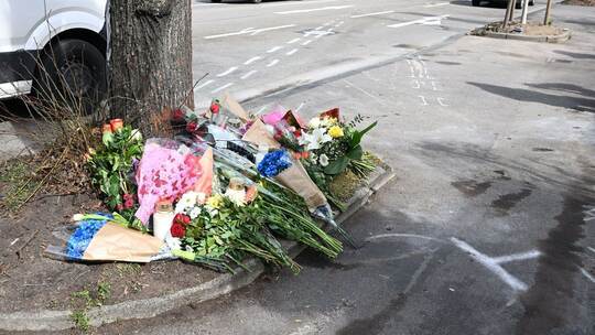 Unfallstelle eines mutmaßlichen Autorennens mit Todesopfern