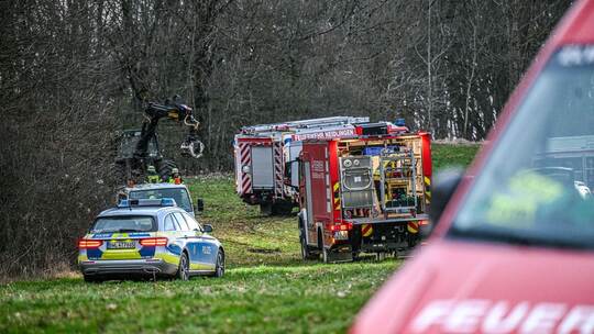 Ein Toter nach Absturz von Kleinflugzeug