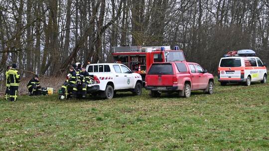 Ein Toter nach Absturz von Kleinflugzeug