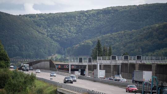 A8-Tunnel in der Nacht auf Sonntag gesperrt