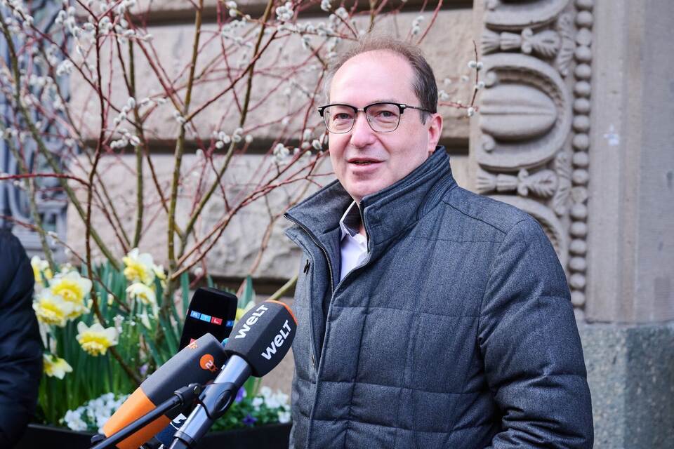 Fortsetzung der Koalitionsverhandlungen von Union und SPD Fortsetzung der Koalitionsverhandlungen von Union und SPD