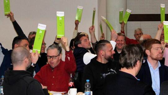 Grünes Licht für den neu gewählten Vorstand bei den Delegierten.Foto: Sportkreis