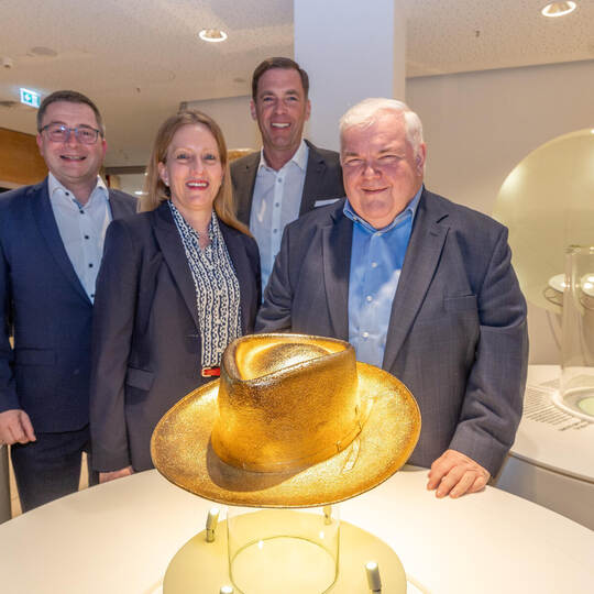 Goldene Hut Sparkasse
