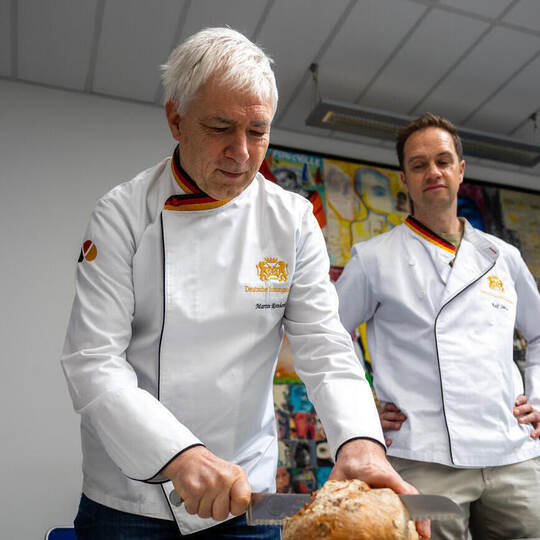 Gespräch Bäckerinnung Redaktionstisch