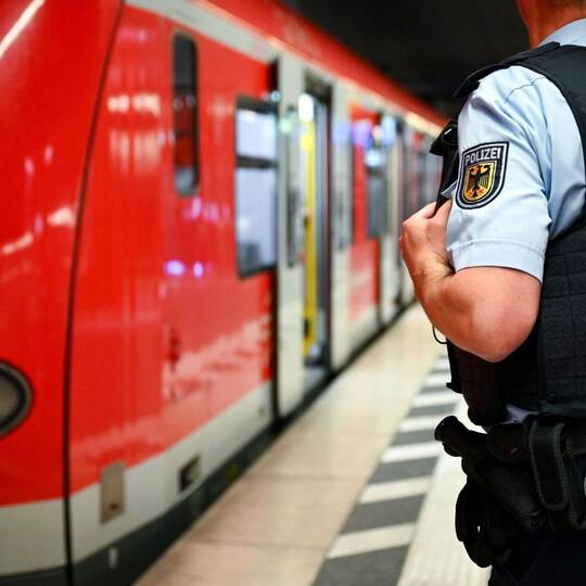 Bundespolizei am Bahnhof
