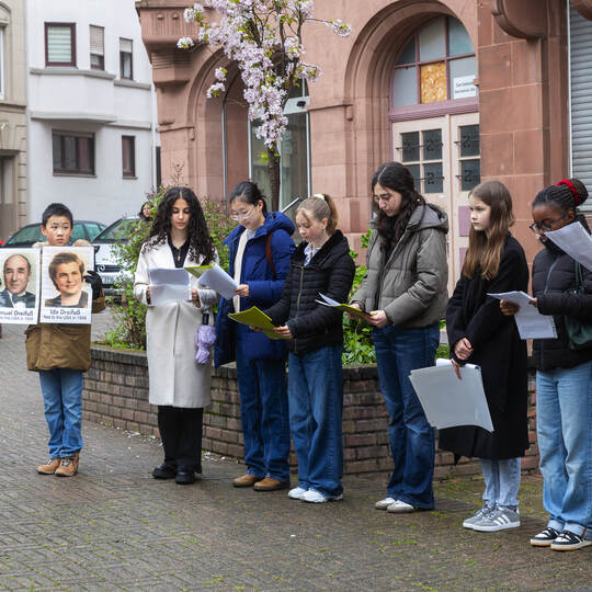 Stolpersteinverlegung Ebersteinstraße
