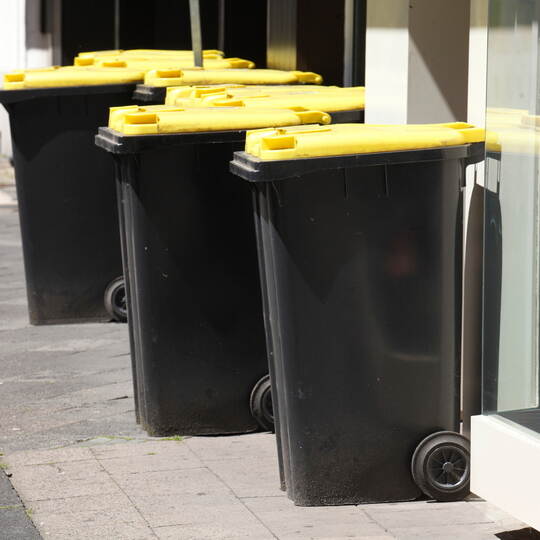 Gelbe Tonnen, Wertstofftonnen für Plastikmüll