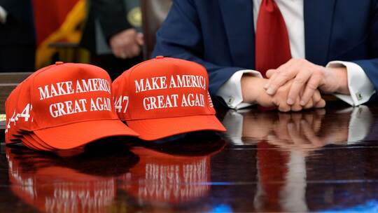 Neuer Fanartikel: Sohn Eric wirbt für «Trump 2028»-Kappe