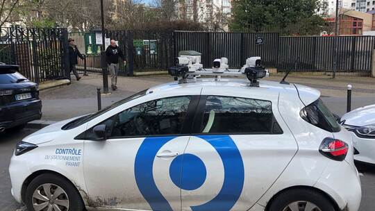 Scan-Autos spüren in Straßburg Parksünder auf