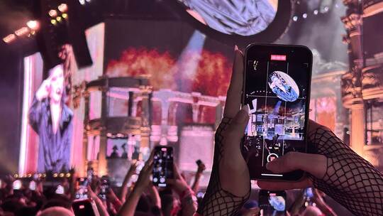 Lady Gaga gibt Gratiskonzert in Brasilien