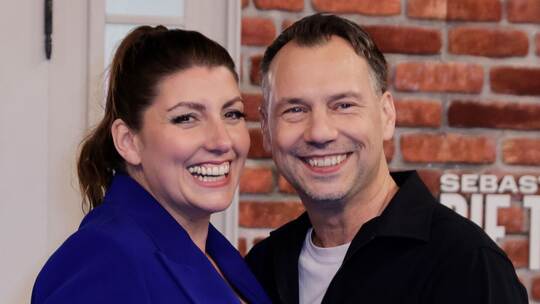 Thrillerautor Sebastian Fitzek und Ehefrau Linda Thrillerautor Sebastian Fitzek und Ehefrau Linda