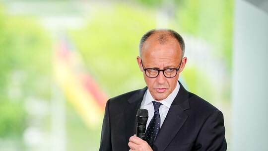 «Youth4Peace» bei Bundeskanzler Merz