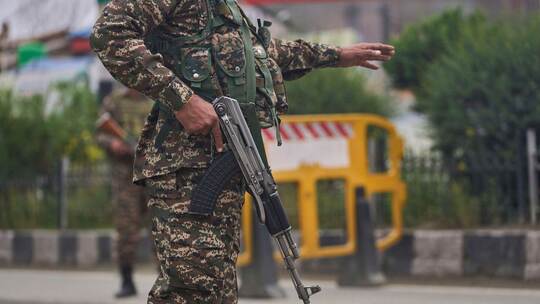 Konflikt zwischen Indien und Pakistan Konflikt zwischen Indien und Pakistan