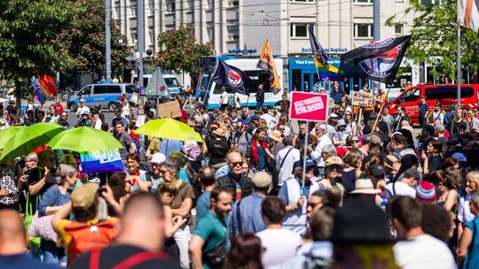 Aktionstag «Keine Ausreden mehr - AfD-Verbot jetzt!» - Freiburg