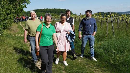 Fritz Dittus, Christin Grüne, Hauptamtsleiterin Nastassia Di Mauro, Bürgermeister Steffen Bochinger und Planer Altan Cicek (von
