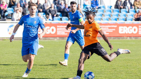 Schon beim Hinspiel im Brötzinger Tal gewann der CfR mit 1:0 gegen Leinfelden- Echterdingen. Am Sonntag erzielte nun Angreifer W