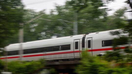 Hochgeschwindigkeitszug ICE