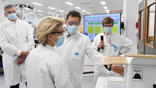 Coronavirus - EU verlängert Vertrag mit Pfizer-BioNTech