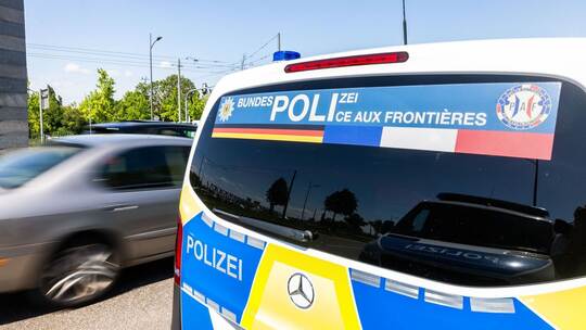 Ausweitung der Grenzkontrollen in Deutschland Ausweitung der Grenzkontrollen in Deutschland