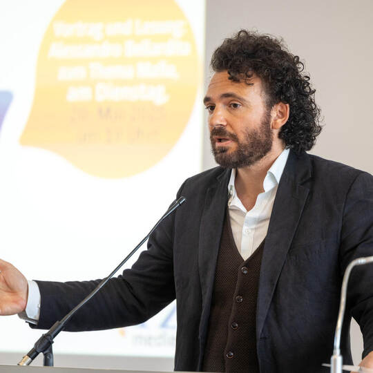 Alessandro Bellardita Vortrag und Lesung