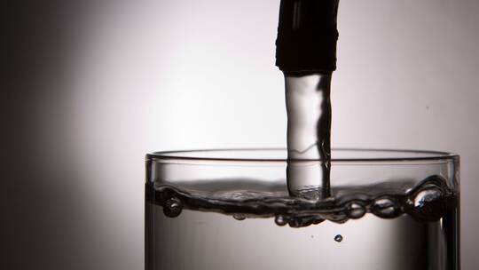 Trinkwasser Trinkwasser