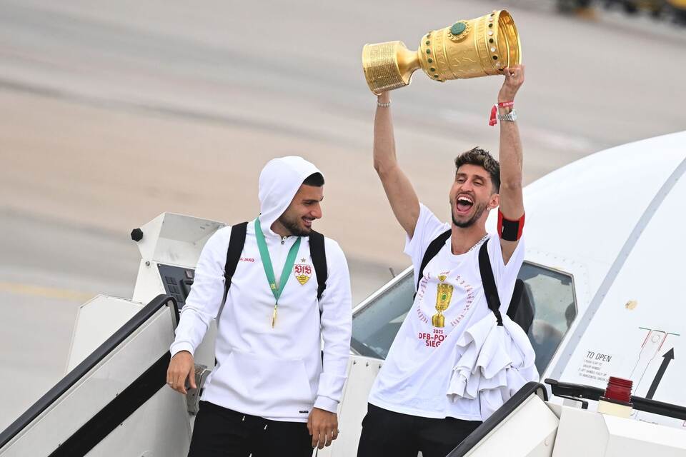 Nach dem DFB-Pokal Finale - VfB Stuttgart Nach dem DFB-Pokal Finale - VfB Stuttgart