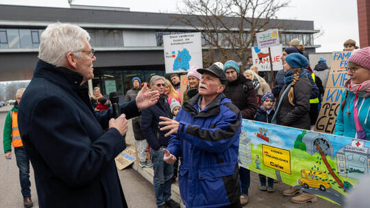 Eltern Demo Landratsamt Calw