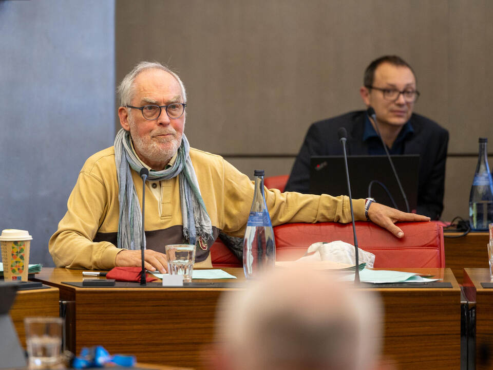 Stadtrat Reinhard Klein (Bürgerliste für Büchenbronn) richtet im Namen des Ortschaftsrats einen Appell ans Pforzheimer Rathaus. Gemeinderat 25-03-25