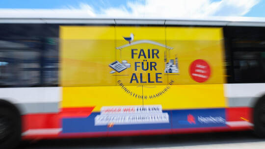 Grundsteuer-Bus