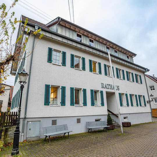 Die Gemeinde Unterreichenbach bleibt Eigentümerin des Netzes und verdient künftig an den Mietkosten pro vermarkteten Anschluss. Unterreichenbach Ortsportrait