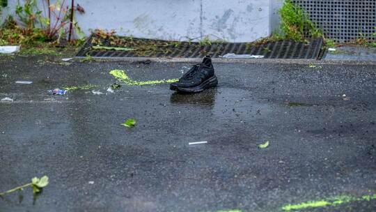 Mann fährt in Passau mit Auto in Menschengruppe Mann fährt in Passau mit Auto in Menschengruppe