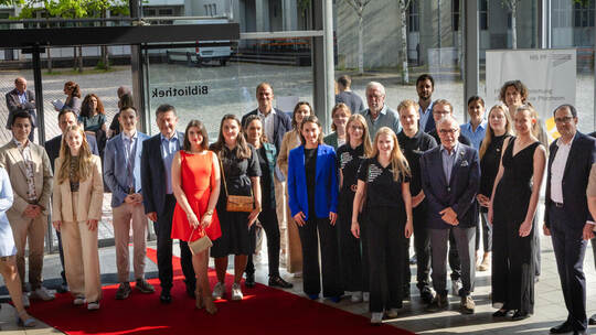 Strahlende Gesichter: Elf Stifter zeichneten 14 Studierende und Alumni der Hochschule mit einem Förderpreis aus. Susanne Materac