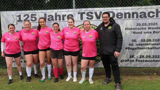 Freuen sich am Sport und der familiären Atmosphäre im Verein (von links): Laura Pross, Josie Auerswald, Carina Hofmann, Selina E