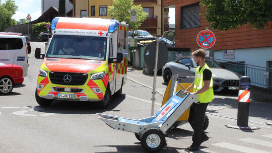 Wie schnell die mobilen Sperren im Notfall weggefahren werden können, hat sich beim „Mühlacker Frühling“ gezeigt. Aber das koste