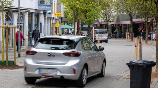 Mühlacker Bahnhofstraße Poller Verkehr