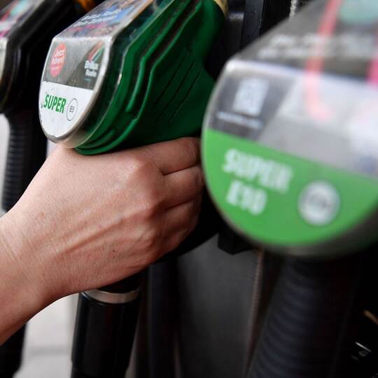 An der Tankstelle