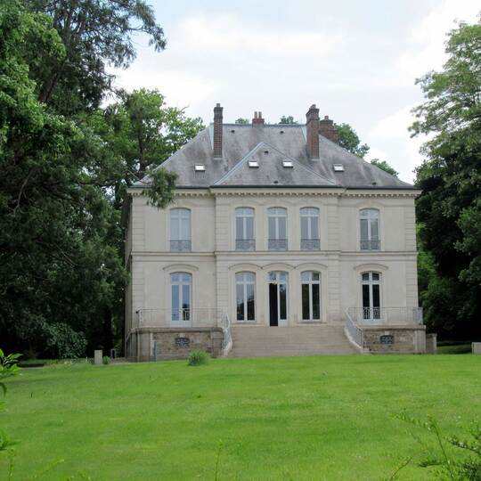 Lagerfelds «Villa Louveciennes» bei Paris wird versteigert