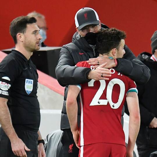 Jürgen Klopp und Diogo Jota (vorn)