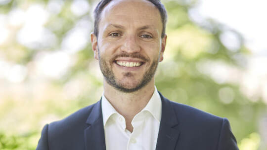 Der Polizist und dreifache Familienvater Stefan Aßmus kandidiert als Oberbürgermeister in Mühlacker. Stefan Assmus