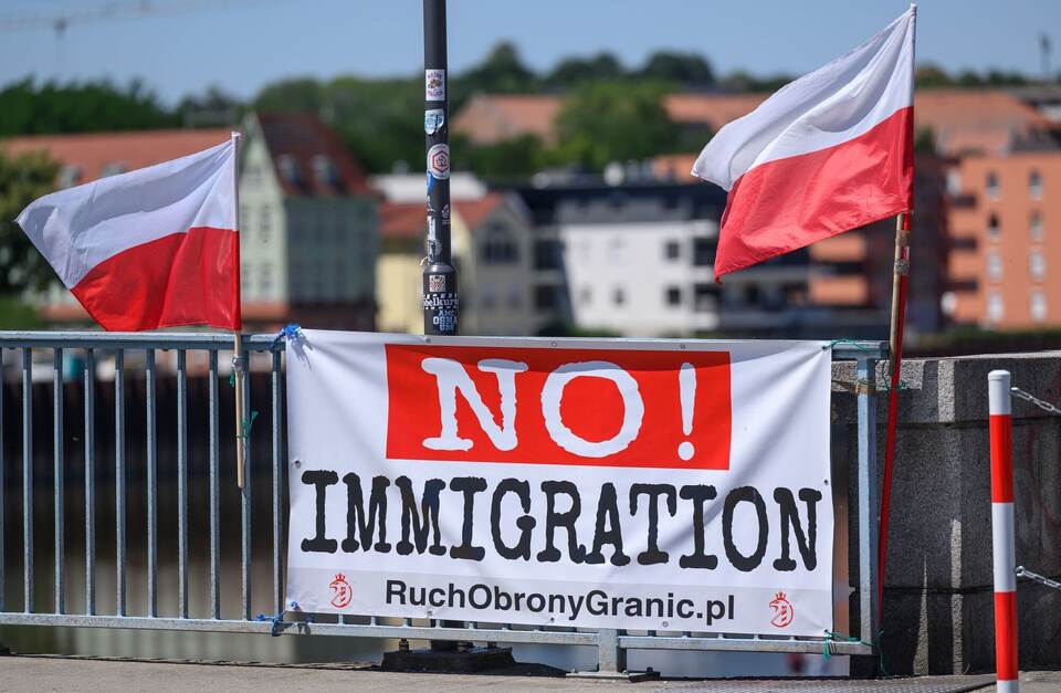 Polens Regierung führt Grenzkontrollen nach Deutschland ein