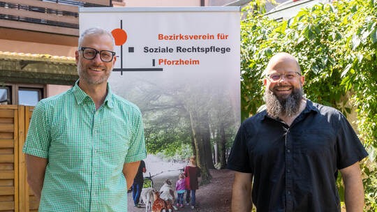 Schulterschluss: der neue Vorsitzende Andreas Weiß (links) und der Geschäftsführer des Bezirksvereins Sascha Oechlse.Foto: Röhr Bezirksverein Neuer Vorsitzender