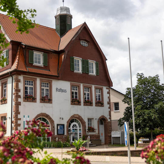 Neuenbürg Jubi Rathaus Arnbach