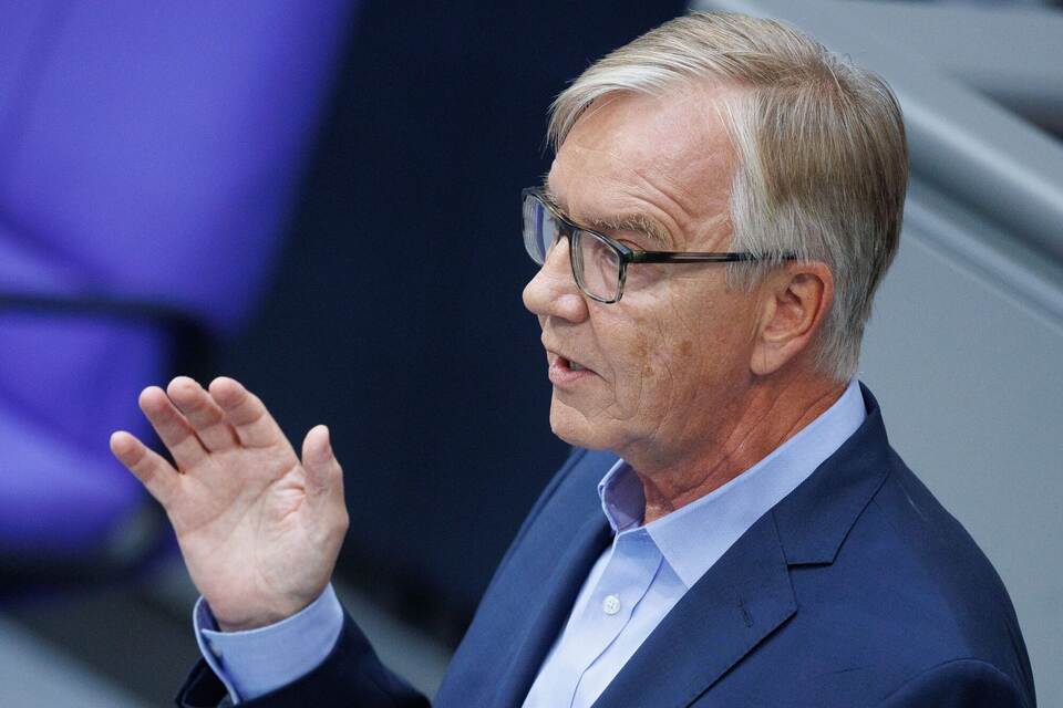 Jeder Vierte nach 45 Jahren unter 1.300 Euro Rente