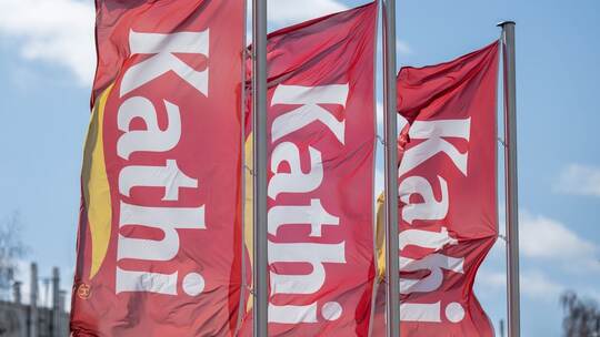 Kathi feiert 70 Jahre Tortenmehl